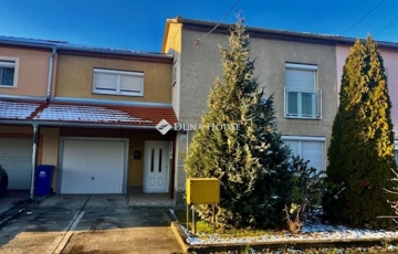 Eladó családi ház