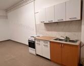 Irodának/raktárnak/vállalkozásnak