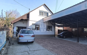 Eladó családi ház