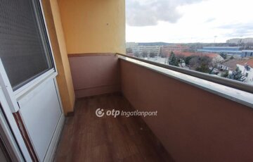 Eladó lakás