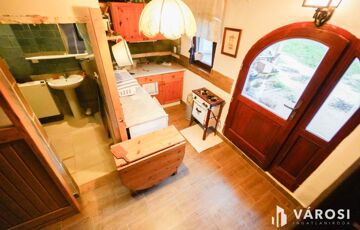 Eladó családi ház