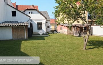 Eladó családi ház