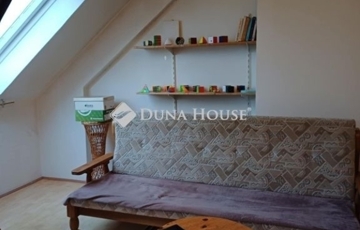 Eladó lakás