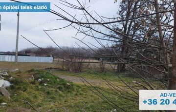 Eladó telek/földterület