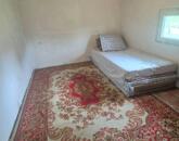 Oroszlány- Ürgehegyen eladó kis ház