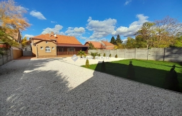 Eladó családi ház