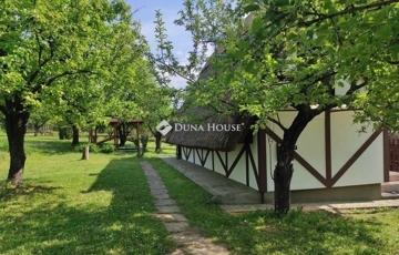 Eladó családi ház