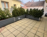 Eladó lakás Pécs 88 900 000 Ft