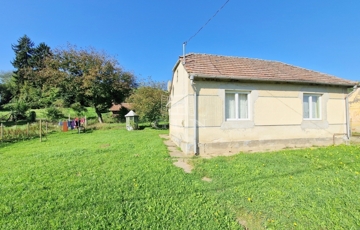 Eladó családi ház