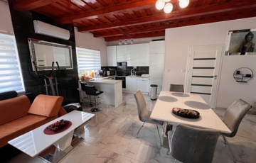 Eladó családi ház