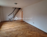 Eladó családi ház Budaörs 180 000 000 Ft