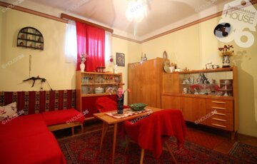 Eladó családi ház