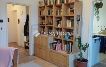 Eladó lakás