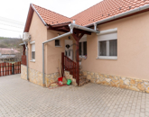 Eladó családi ház Alsónána 35 000 000 Ft