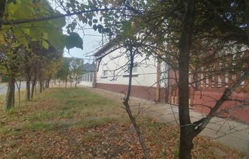 Eladó családi ház