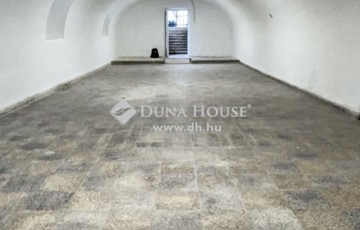 Eladó iroda/üzlethelyiség