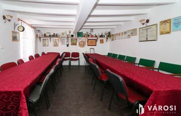 Eladó családi ház