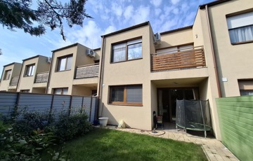 Eladó családi ház