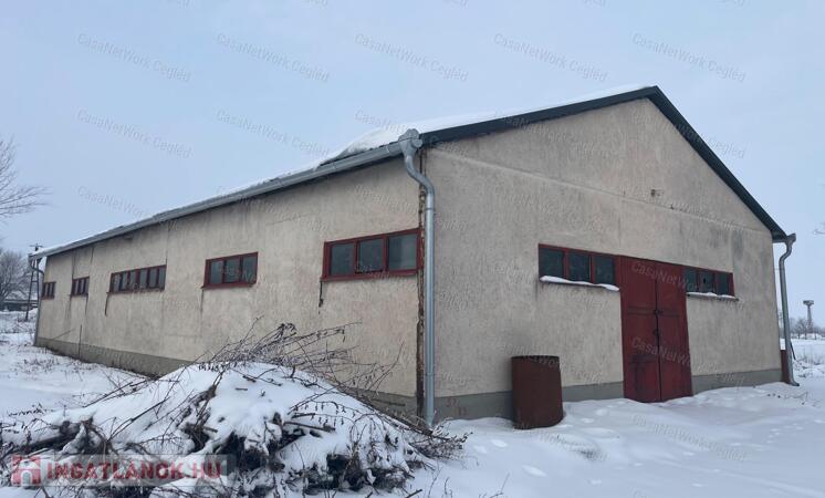 Raktározási,kereskedelmi,ipari célú tevékenységekhez ingatlan eladó