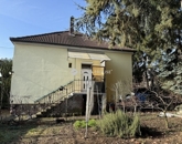 Eladó családi ház Pécs 74 900 000 Ft