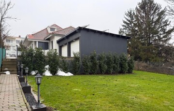 Eladó családi ház
