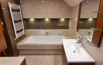 Eladó üdülő/nyaraló