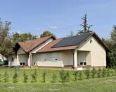 Eladó családi ház Balatonszentgyörgy 395 000 Euro