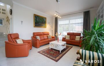 Eladó családi ház