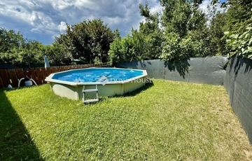 Eladó családi ház