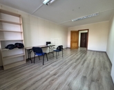 Kiadó iroda/üzlethelyiség Győr 90 000 Ft