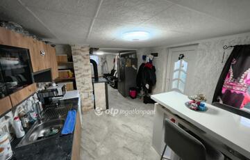 Eladó családi ház