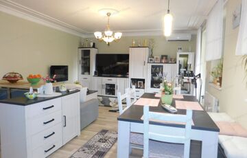 Eladó családi ház