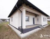 Eladó családi ház Vácszentlászló 78 500 000 Ft