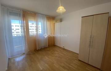 Eladó lakás