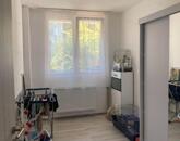 Tatabánya, Kertváros- Felújított, teraszos lakás eladó!