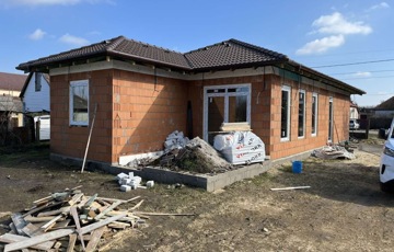 Eladó családi ház