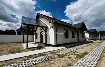 Eladó családi ház