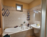 Eladó családi ház Pécs 69 900 000 Ft