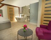 Eladó családi ház Polgárdi 630 000 000 Ft