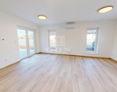 Eladó családi ház Üllő 105 000 000 Ft