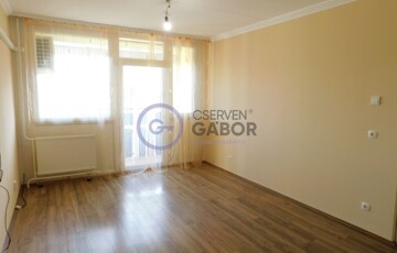 Eladó lakás