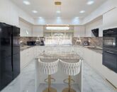 Eladó családi ház Zalaegerszeg 231 990 000 Ft