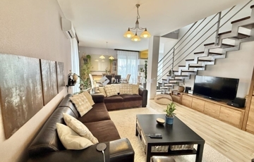 Eladó családi ház