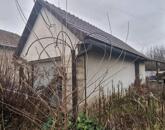 Családi ház eladó nagy telekkel eladó Cegléden!