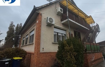 Eladó családi ház