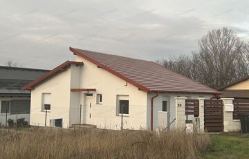 Eladó családi ház