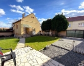 Eladó családi ház Pécs 89 900 000 Ft