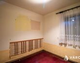 Eladó családi ház Velence 125 000 000 Ft