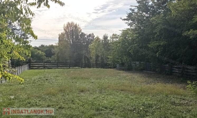 Belterületi építési telek közel a természethez
