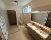 Eladó családi ház Solymár 279 000 000 Ft